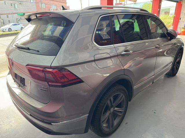 VOLKSWAGEN福斯 TIGUAN  第2張相片