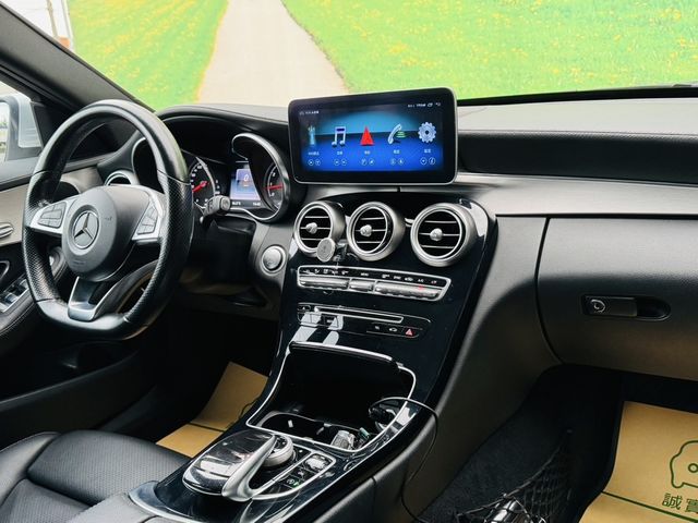 M-BENZ賓士 C250  第9張相片