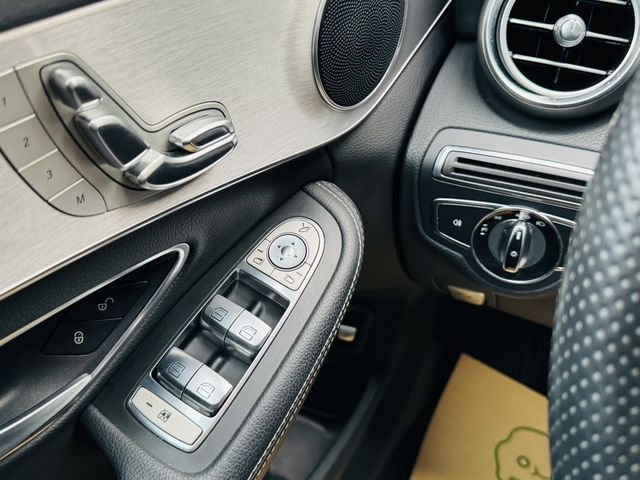 M-BENZ賓士 C250  第11張相片