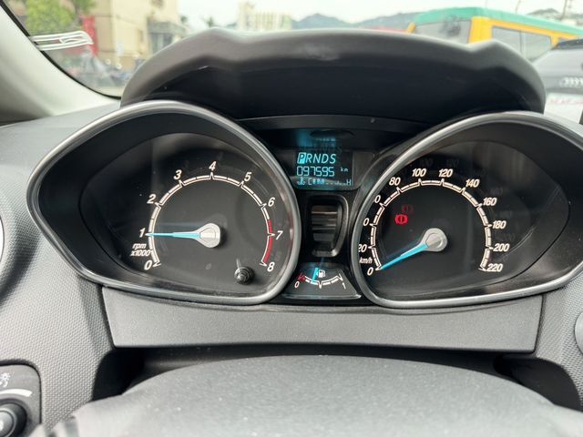 FORD福特 FIESTA  第6張相片