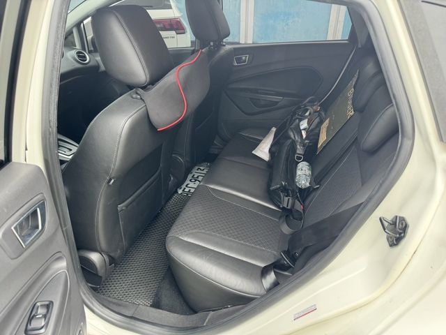 FORD福特 FIESTA  第7張相片