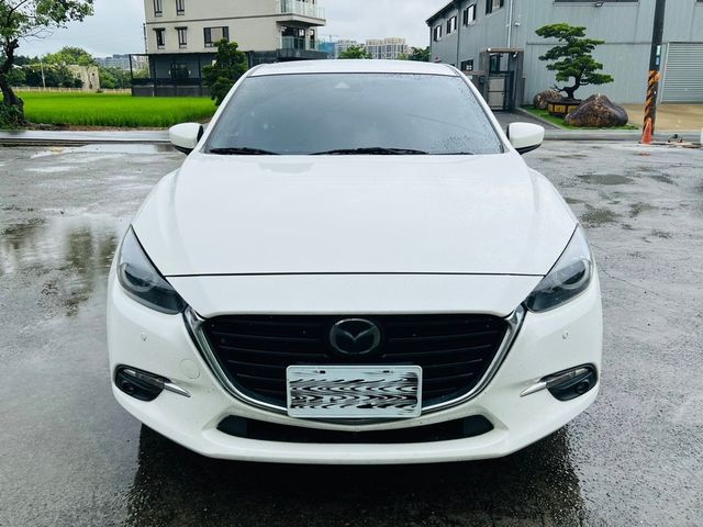 MAZDA馬自達 MAZDA 3  第1張相片