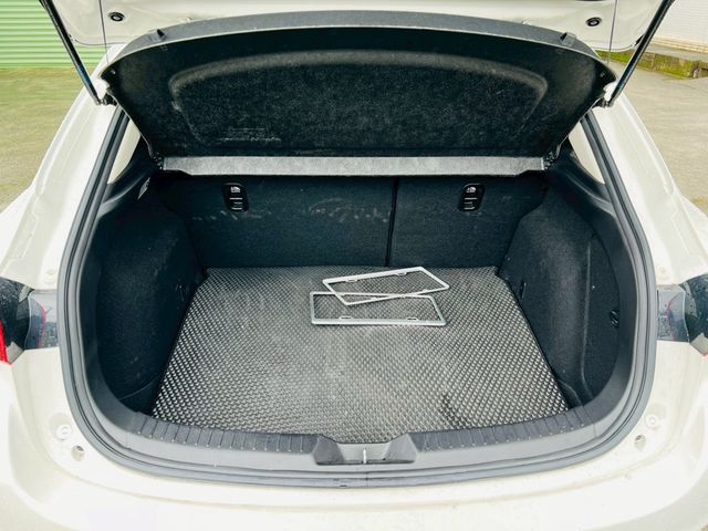 MAZDA馬自達 MAZDA 3  第3張相片