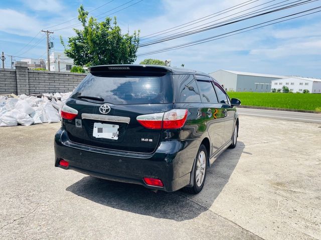 TOYOTA豐田 WISH  第2張相片