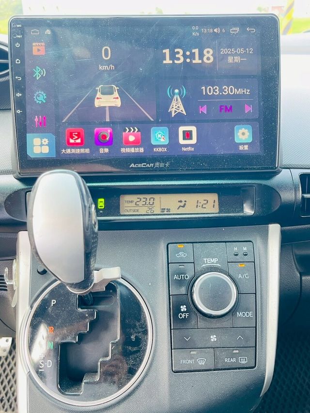 TOYOTA豐田 WISH  第8張相片
