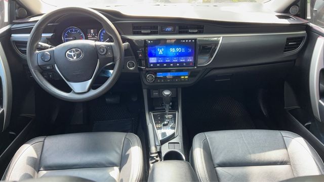 TOYOTA豐田 ALTIS  第5張相片