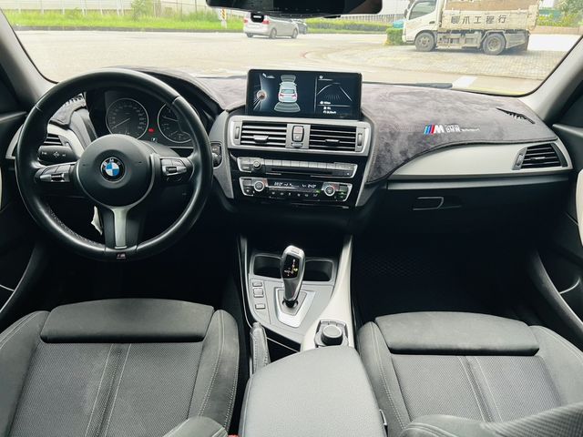 BMW寶馬 118I  第6張相片