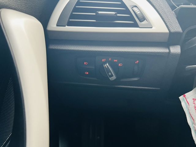 BMW寶馬 118I  第11張相片