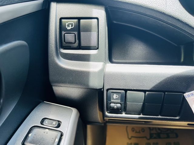 MAZDA馬自達 MAZDA 5  第11張相片