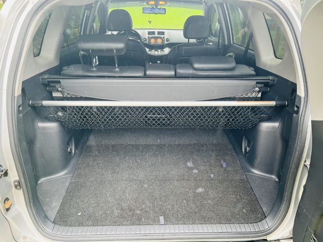 TOYOTA豐田 RAV4  第5張相片