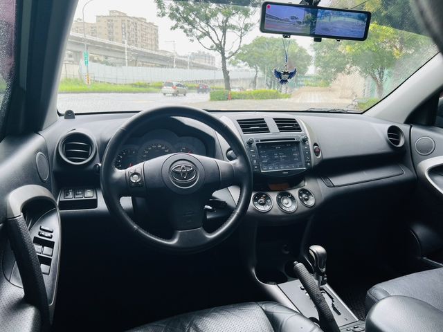 TOYOTA豐田 RAV4  第8張相片