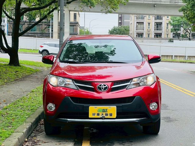 TOYOTA豐田 RAV4  第2張相片