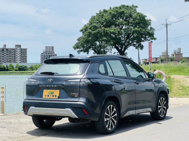 TOYOTA豐田 COROLLA CROSS HYBRID  第3張相片