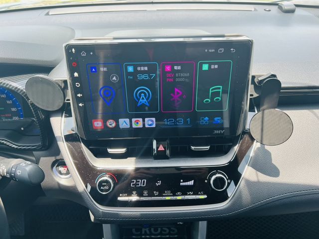 TOYOTA豐田 COROLLA CROSS HYBRID  第11張相片