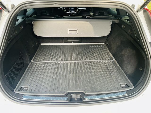 VOLVO富豪 V60  第5張相片