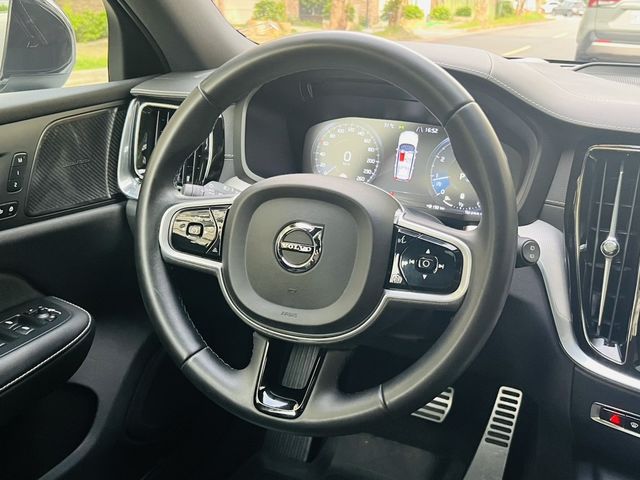 VOLVO富豪 V60  第8張相片