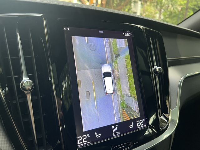 VOLVO富豪 V60  第14張相片