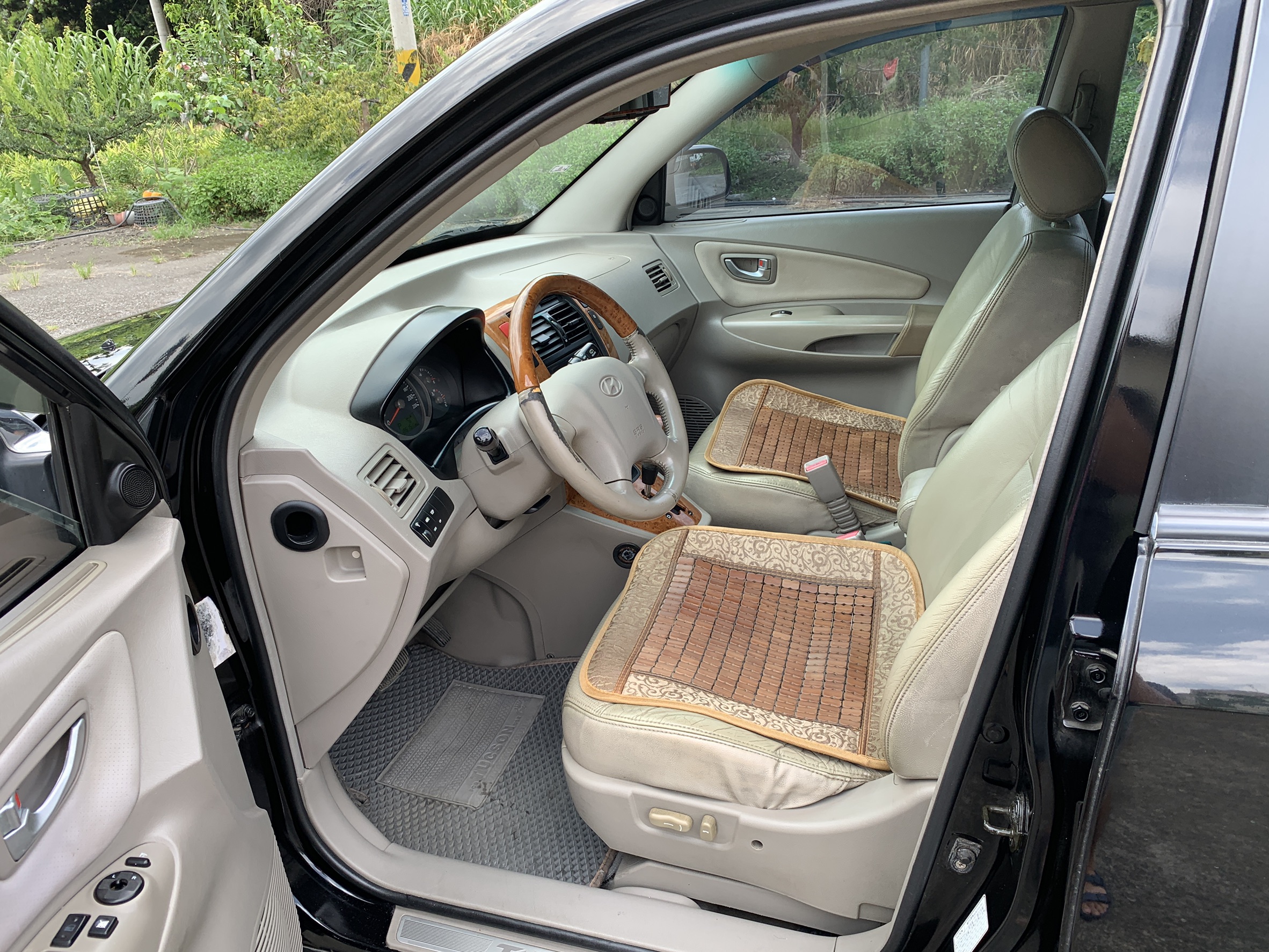 HYUNDAI TUCSON  2.7汽油 4輪傳動  第7張相片