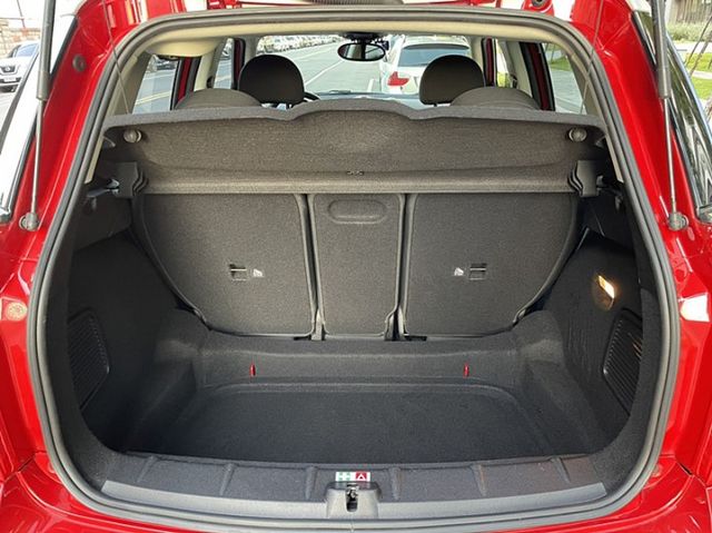 COOPER COUNTRYMAN  第16張相片