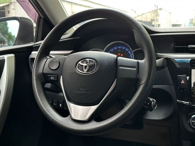 〈國民代步車銷售冠軍〉經典款/認證/原版件/定速/恆溫/安卓機/CarPlay/前雷達/省油又省稅/分期低月繳/全省保固  第8張相片