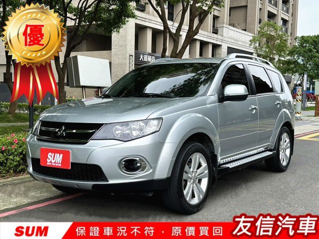 〈平價露營SUV首選〉稀有4WD旗艦版/一手車原版件/僅跑10萬公里/HID頭燈/電動椅/免鑰啟動/恆溫/天窗/換檔快撥  第1張相片