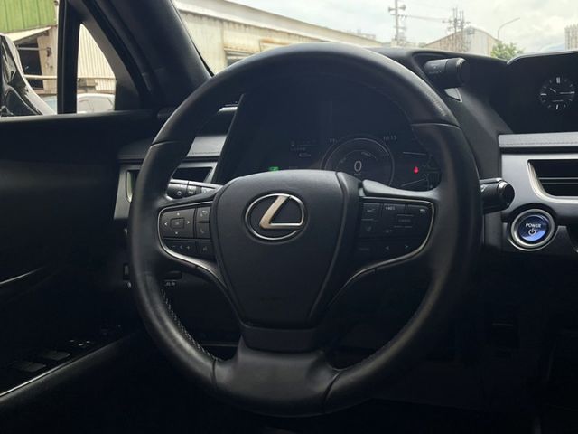 〈大電瓶原廠保固中〉20年式豪華款/認證車/里程保證/ACC跟車/摸門/一鍵啟動/CarPlay/電動椅/盲點  第7張相片