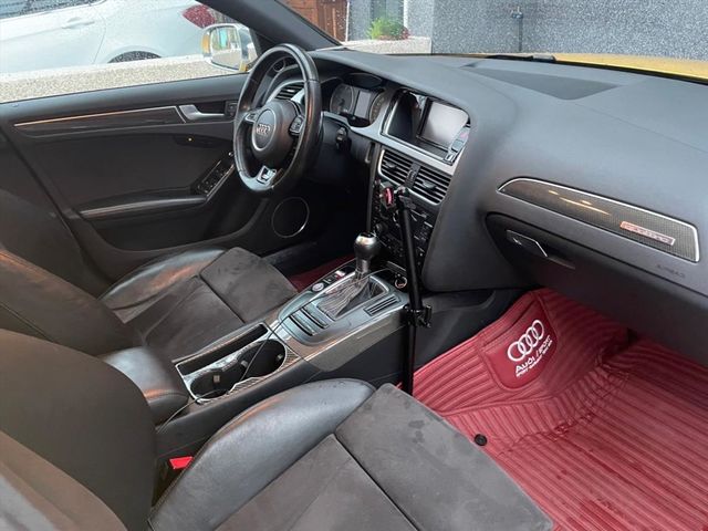 AUDI s4 黃黑  第6張相片
