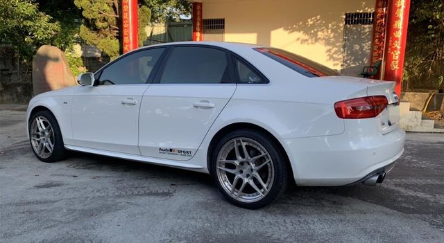 AUDI A4  第3張相片