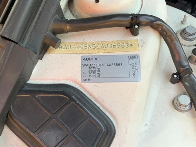 AUDI A4  第15張相片