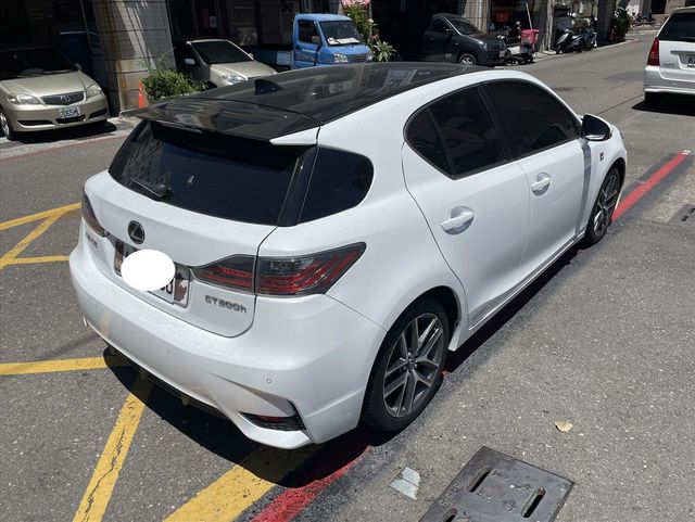 Lexus CT200H 油電  第4張相片