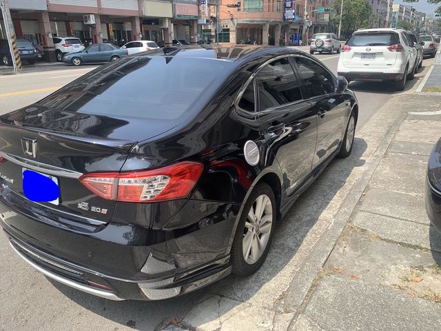 LUXGEN S5  第2張相片