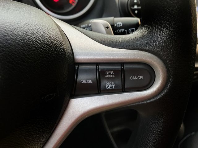 一年只跑1.1萬.最熱門小車.輕旅小車宿/代步/載人拉貨跑業務 都適合.Vtis頂級/定速/快撥片/安卓機/加JBL音響  第11張相片