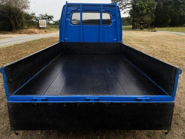 一手車.原漆原鈑件.才跑3萬.一年跑不到5千公里.車況超讚.整車很新.挑戰里程數最少.售價賣最便宜.有冷氣.有倒車顯影!  第7張相片