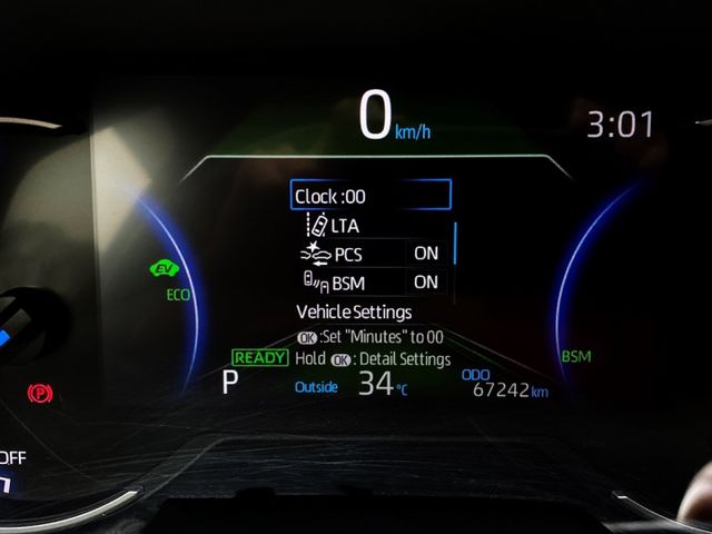 用最好的車況挑戰網路最低價.新20年RAV4旗艦版4WD.全景天窗. 環景.通風座椅.摸門.影音.Carplay.電尾門  第4張相片