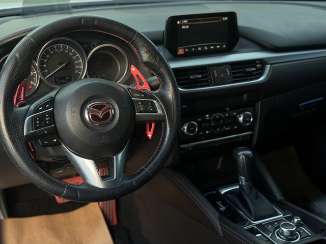 最帥天窗頂級版.原鈑件.I-KEY.快撥片.盲點.車道偏離.雙區恆溫.倒顯.導航.Bose音響.雙電椅.摸門.後座可倒平  第4張相片