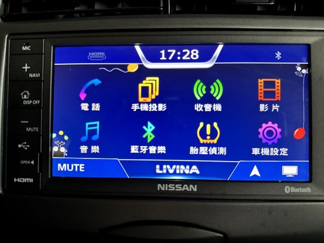 行家皮椅版.原鈑件.無待修.無菸味.僅跑8萬.導航.倒顯.加裝多功能影音.空間舒適又好開.後座可分離倒覆.代步商用多功能  第6張相片