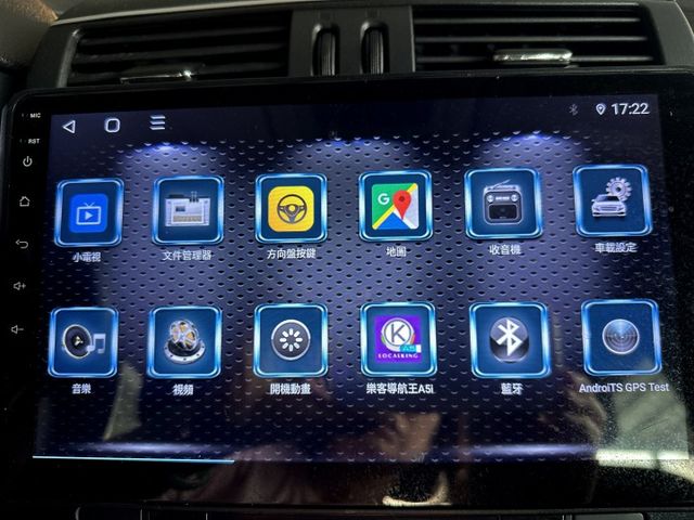 最搶手五門 旗艦款 I-KEY 定速 雙區恆溫 導航 倒車顯影 多元影音 前後出風口 後座分離倒覆 上班渡假到處任遨遊!  第6張相片