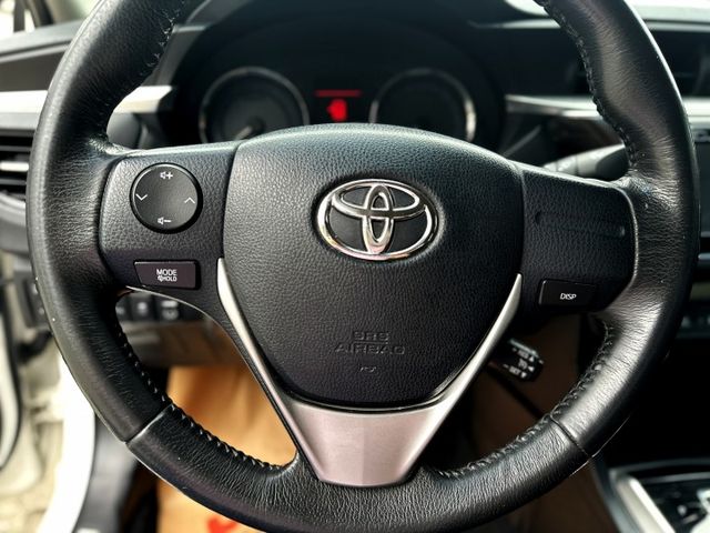 原鈑件好車 豪華型 I-KEY 恆溫 定速 TCS防滑 導航 倒車顯影 多元影音 後座分離倒覆 俐落操控感 好開又好養  第12張相片