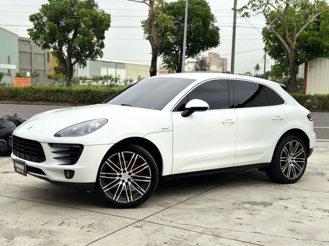 MACAN S Diesel 4WD 快撥片 雙記憶電椅 腿拖 HID主動轉向頭燈 電動尾門 21吋圈 體驗操控多模式  第3張相片