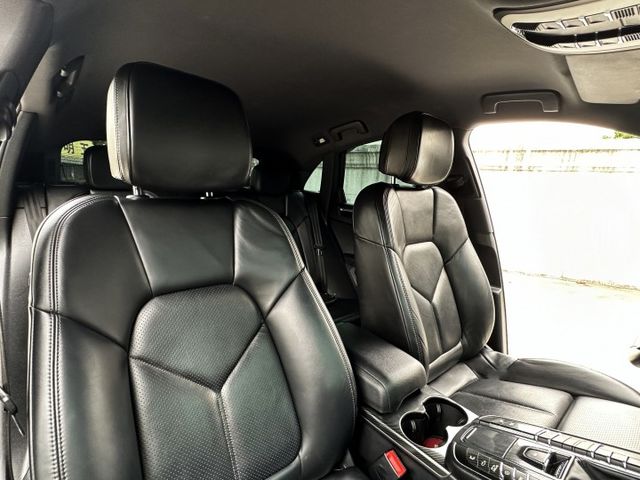 MACAN S Diesel 4WD 快撥片 雙記憶電椅 腿拖 HID主動轉向頭燈 電動尾門 21吋圈 體驗操控多模式  第17張相片