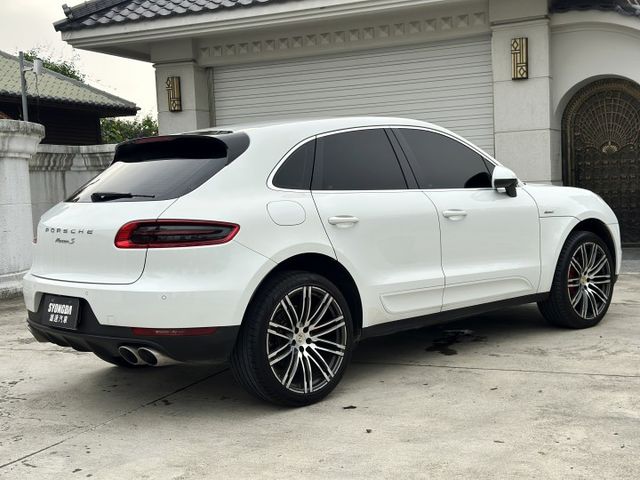 MACAN S Diesel 4WD 快撥片 雙記憶電椅 腿拖 HID主動轉向頭燈 電動尾門 21吋圈 體驗操控多模式  第20張相片