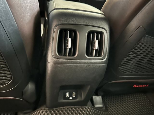 GLT-C頂級 油電休旅 全景天窗 雙冷熱通風電動椅 腰靠 ACC 偏離 盲點 換道 環景 急煞 電尾門 CARPLAY  第18張相片