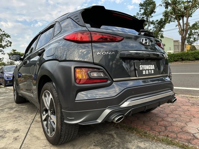 1.6t.渦輪 4WD 頂級版 換道 偏離 置中 急煞 HUD 倒顯 高級影音 前後雷達 後座平整倒覆 車頂架 實用休旅  第2張相片