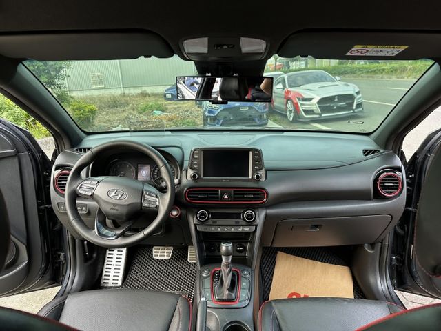 1.6t.渦輪 4WD 頂級版 換道 偏離 置中 急煞 HUD 倒顯 高級影音 前後雷達 後座平整倒覆 車頂架 實用休旅  第8張相片