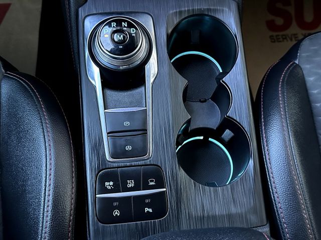 ST-LINE 原鈑認證 渦輪 I-KEY 快撥片 換道 置中 ACC跟車 急煞 HUD 倒車顯影 雙區恆溫 BO音響  第16張相片