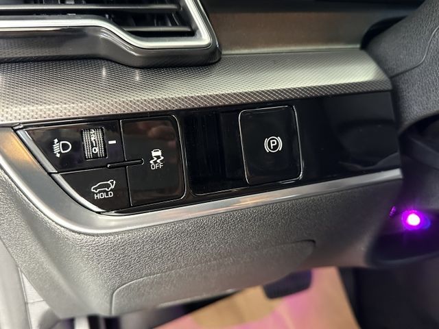 原鈑原漆超新 I-KEY 快撥片 偏離 換道 ACC跟車 維持 急煞 盲點 導航 環景 前後影像 HK音響 電椅 電尾門  第8張相片