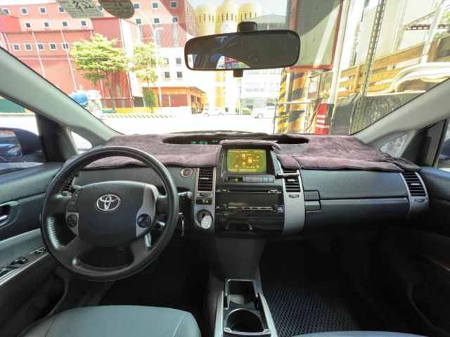 低里程～跑15萬公里～車況很優 原鈑件認證 高雄中古車推薦模範店：三力汽車  第3張相片