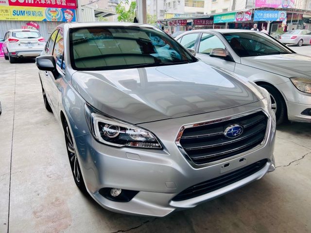 一步到位的超讚房車！原廠保養～僅跑5萬多～4WD 盲點偵測 高雄二手車推薦模範店：三力汽車  第2張相片