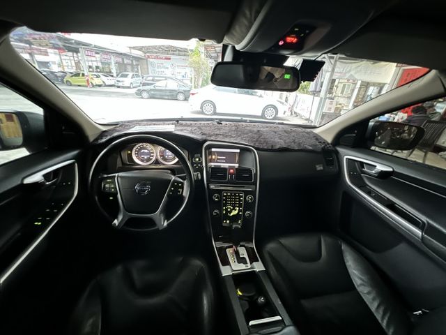 定速 恆溫 記憶電動椅 ISOFIX 僅跑10萬多公里  第3張相片