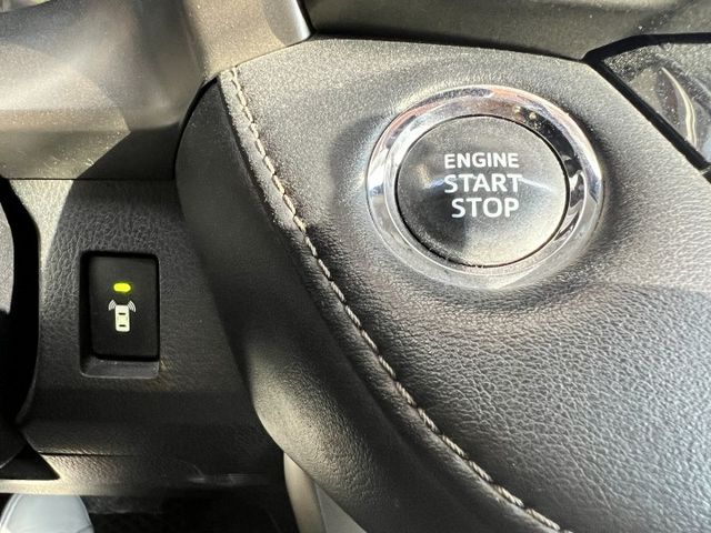 頂級原鈑 i-Key 定速 恆溫 電動座椅 影音 車況優 內裝美 實用休旅車  第8張相片